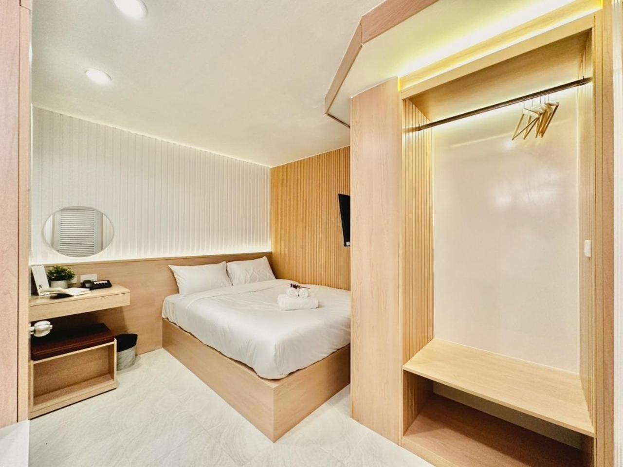 בנגקוק Thrive Hotel מראה חיצוני תמונה